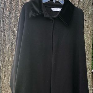 Gorgeous, warm black shawl coat